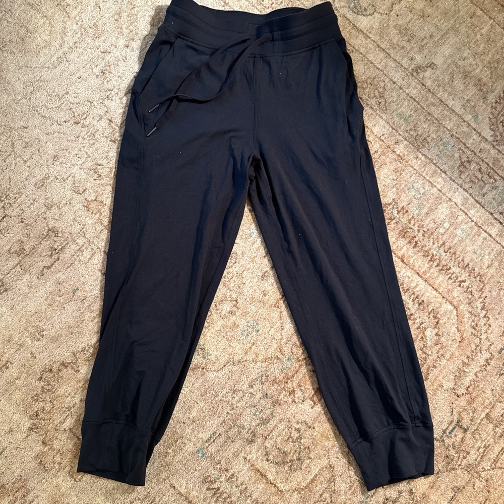 Black Lululemon Ready to Ruli High-Rise Cropped Jogger.